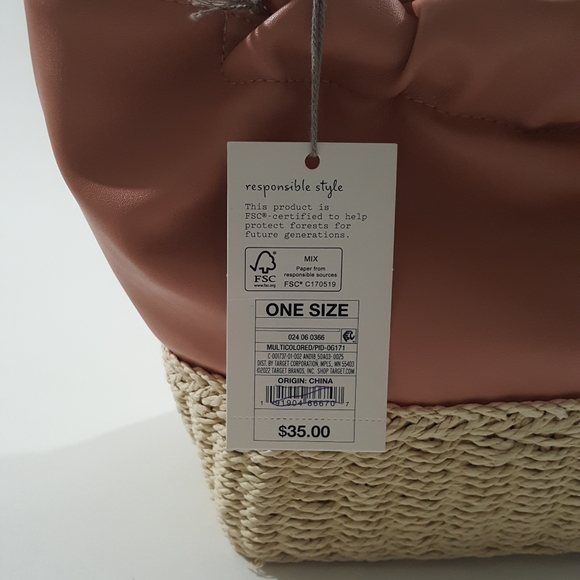 A New Day Small Handtote Magnetic Closure - Picture 4 of 7